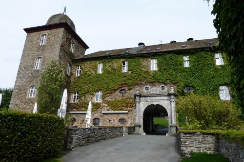 Burg Schnellenberg